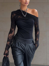 Black Knitted Off-shoulder Long-sleeved T-shirt With Lace Trim